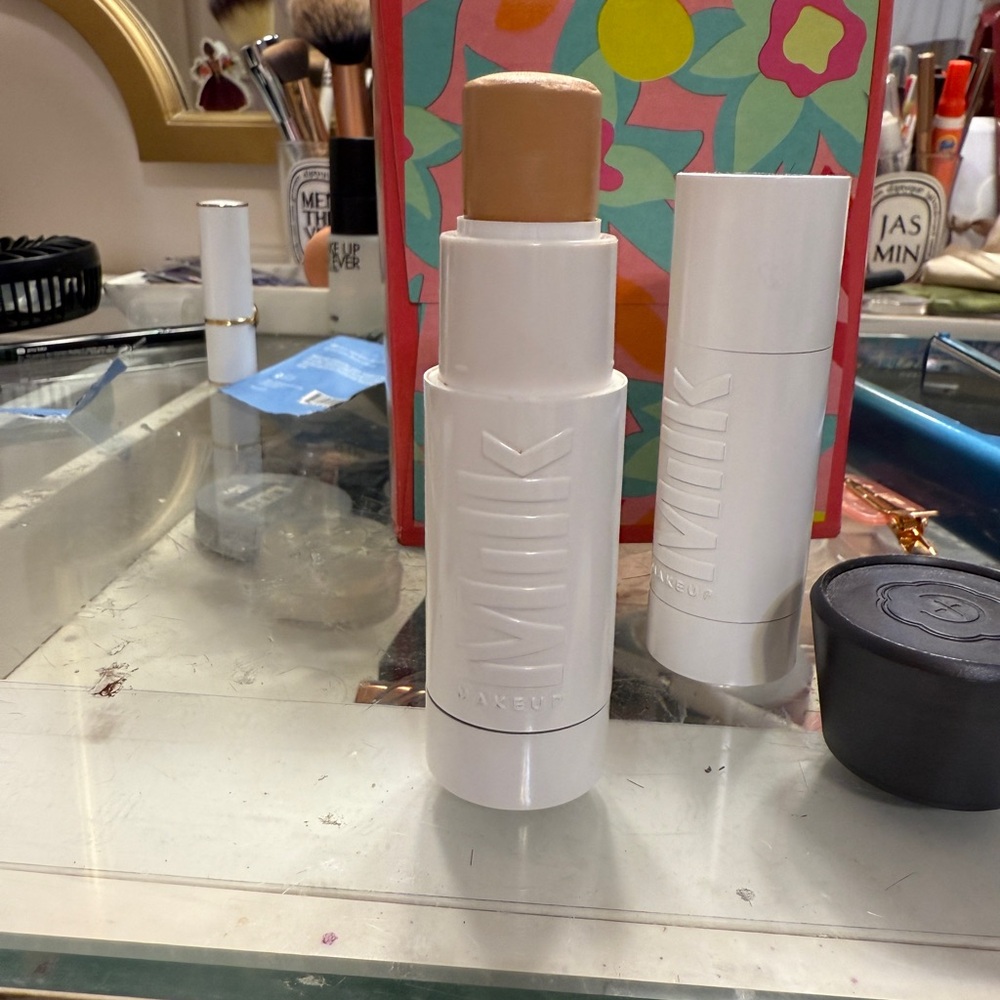 MILK Flex Foundation Stick - Light Medium